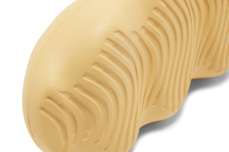 Yeezy 450 Slide Cream