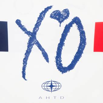 Paris Saint-Germain Teams Up With The Weeknd For A Unique Jersey Release  Vanity Teen 虚荣青年 Lifestyle & New Faces Magazine