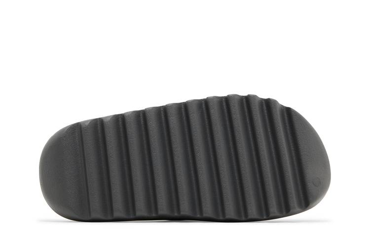 Buy Yeezy Slides 'Granite' - ID4132 - Grey | GOAT