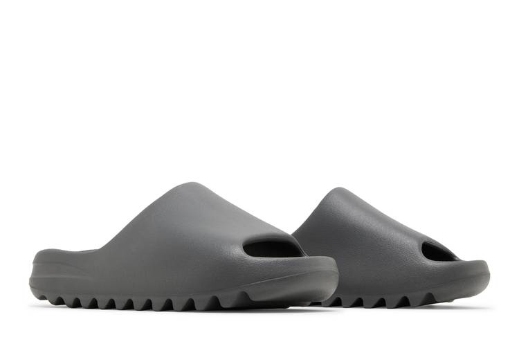 Yeezy Slides Granite4