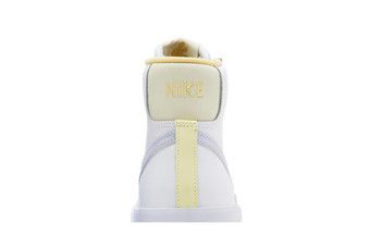 Buy Nike Blazer Mid  display picture 1
