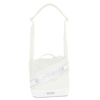本日限定値下げ！ ステッカー付！SupremeShoulder Bag ホワイト 本日限定値下げ！ ステッカー付！SupremeShoulder Bag ホワイト