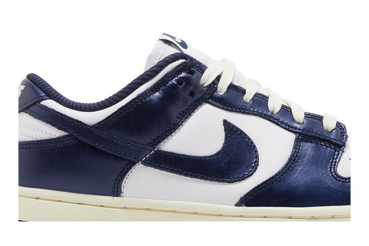 程度極上NIKE Dunk Low VintageNavy ヴィンテージネイビー 靴