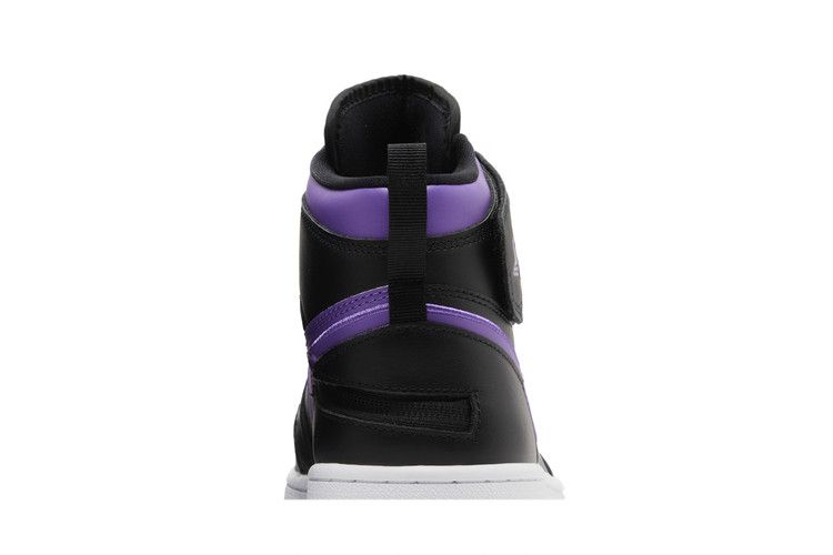 Air Jordan 1 High Flyease Wild Berry
