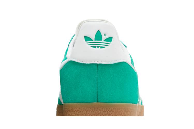 Buy Gazelle 'Court Green Gum' - IG0671 | GOAT