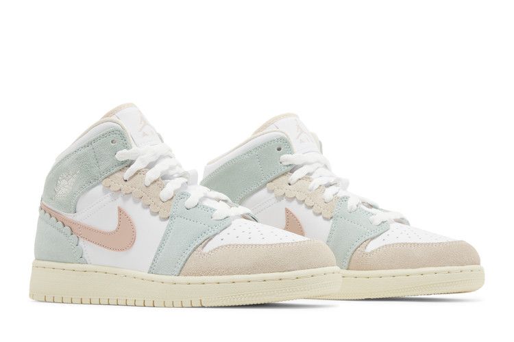 Air Jordan 1 Mid SE Gs Scalloped Edge