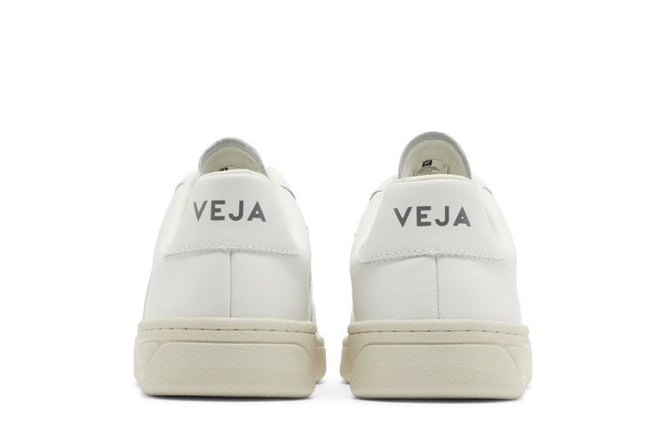 Veja V-12 Extra White