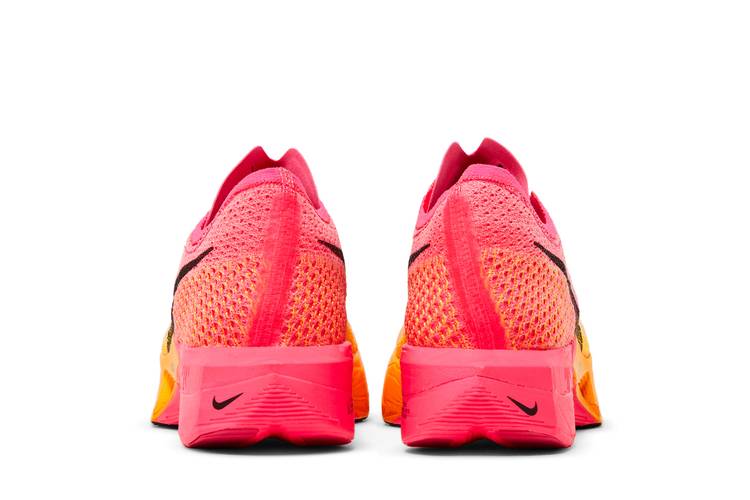 Buy ZoomX VaporFly Next% 3 'Hyper Pink' - DV4129 600 | GOAT