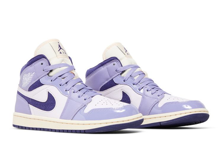 Wmns Air Jordan 1 Mid SE 'sky J Purple'