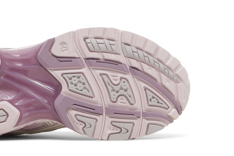 Asics Wmns Gel Kayano 14 'Barely Rose Cream'
