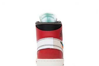 Jordan 1 Retro High Off-White Chicago UK 7 Sneaker