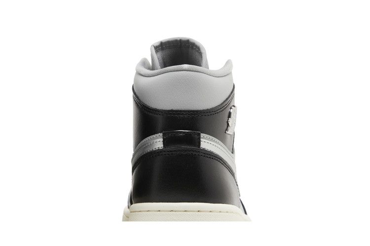 Jordan 1 Mid SE Black Chrome (W)