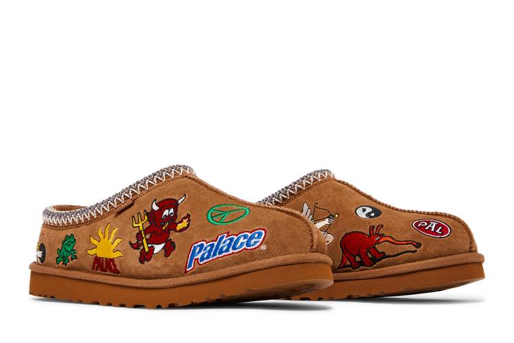 Buy Palace x Tasman Slipper 'Chestnut' - 1157290 CHE | GOAT