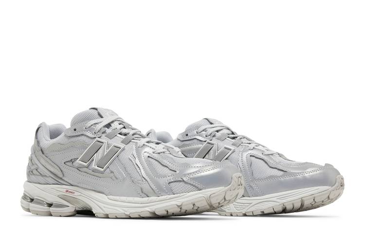New Balance 1906D Protection Pack Silver Metallic4