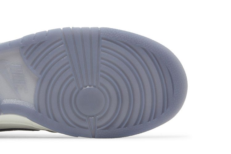 Nike Dunk Low SE Light Carbon — foto 6