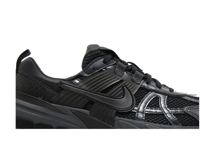 Buy Nike Wmns V2K Run 'Black Anthracite' - FD0736 001 | GOAT