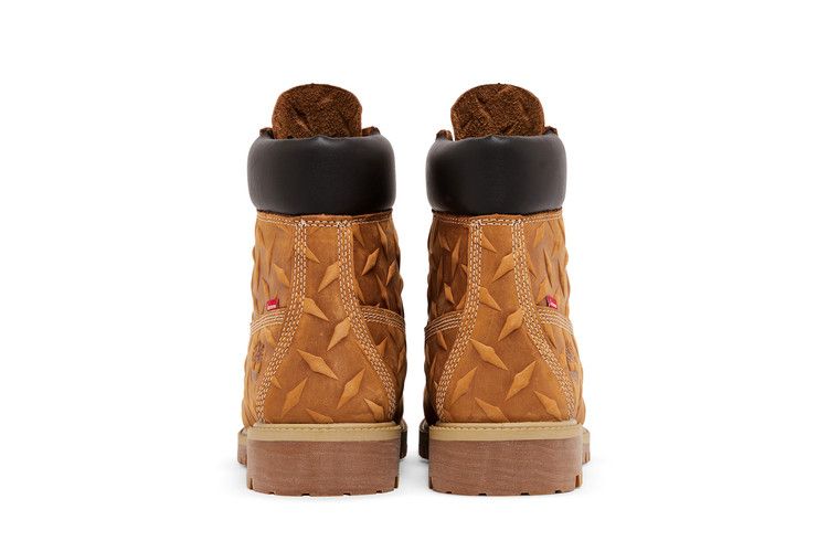 Supreme X Timberland 6 Inch Premium Waterproof Boot Embossed Diamond Plate - Wheat