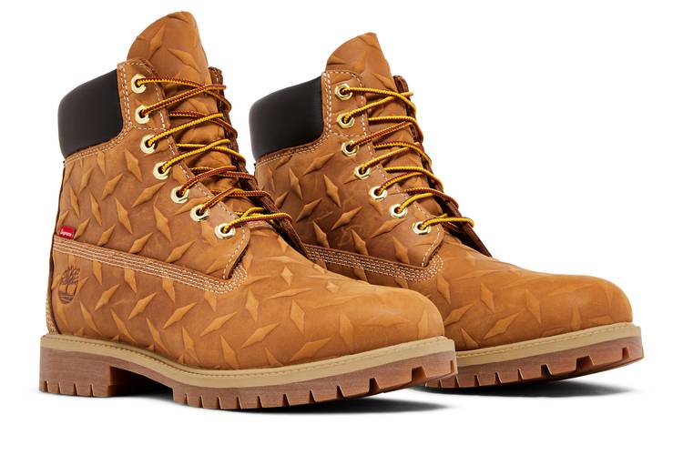 Supreme x 6 Inch Premium Waterproof Boot 'Embossed Diamond Plate - Wheat'