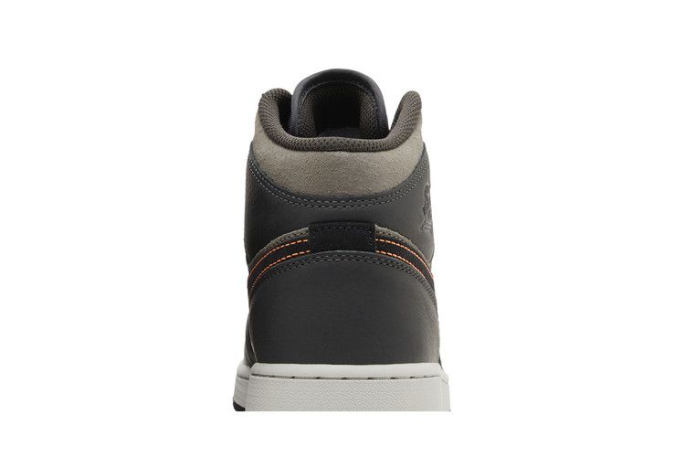 Air Jordan 1 Mid SE Gs Night Stadium
