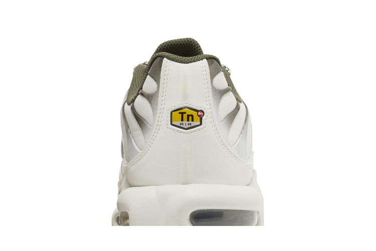 air max plus neutral olive