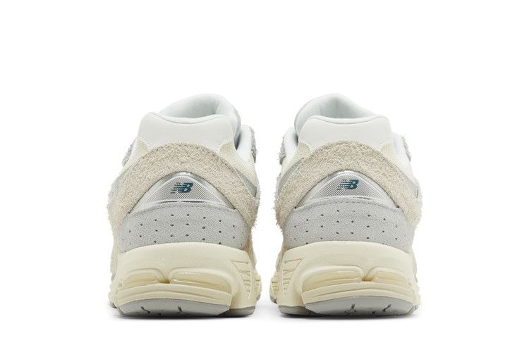 Buy New Balance 2002R 'Linen' - M2002REK | GOAT