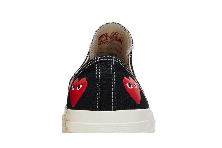 Comme des Garçons PLAY x Chuck 70 Low Multi Heart - Black