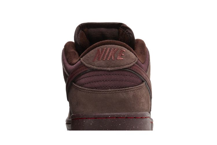 Buy Dunk Low Premium SB 'City of Love Collection - Burgundy