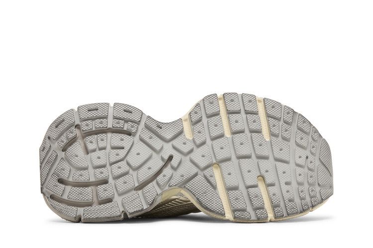 Balenciaga Wmns 3XL Sneaker 'Worn-Out - Light Beige'