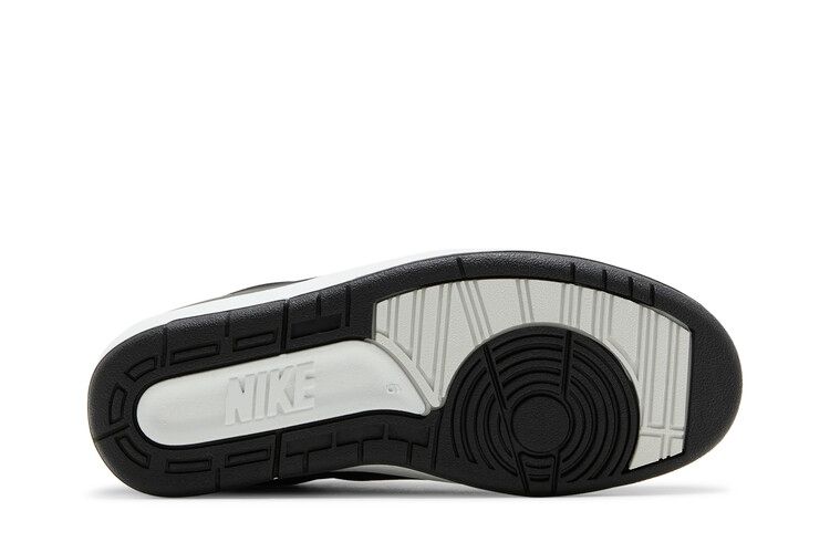 Wmns Air Jordan 2 RETRO Low 'black Metallic Gold'