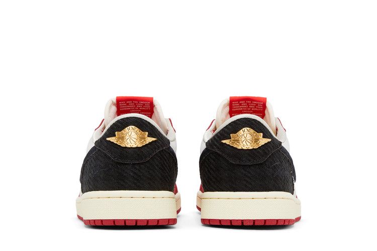 Air Jordan 1 RETRO Low OG Trophy Room Away