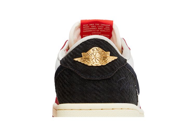 Air Jordan 1 RETRO Low OG Trophy Room Away