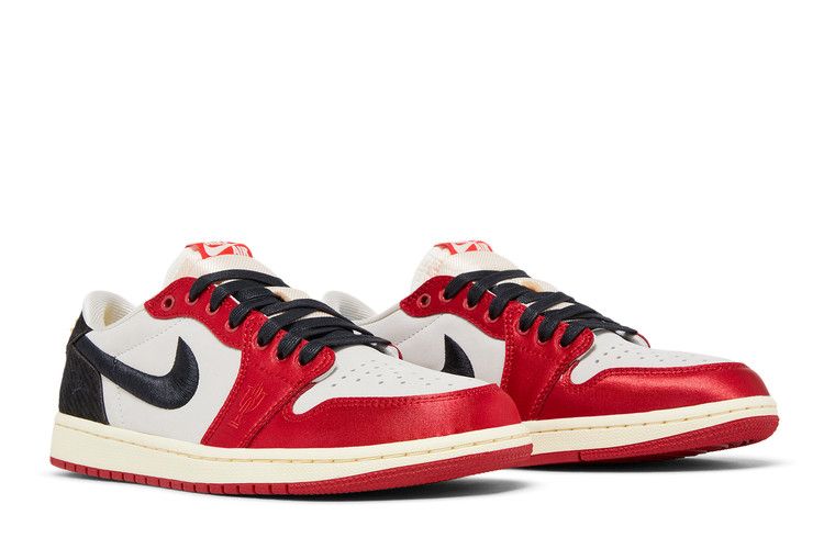 Trophy Room x Air Jordan 1 Retro Low OG SP 'Rookie Card - Away'