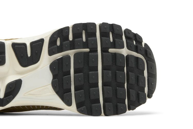 Wmns Air Zoom Vomero 5 'metallic Gold'