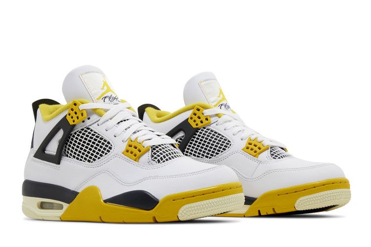 Air Jordan 4 RETRO Vivid Sulfur