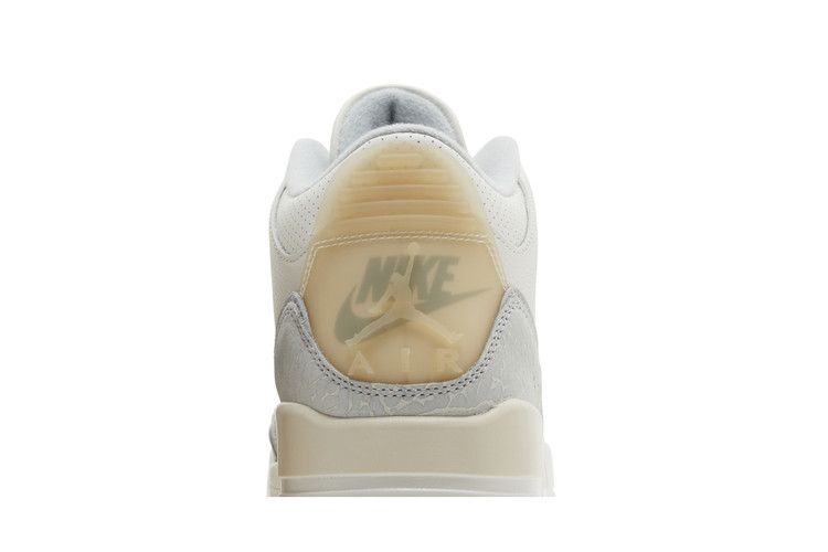 Air Jordan 3 RETRO SE Craft 'ivory'