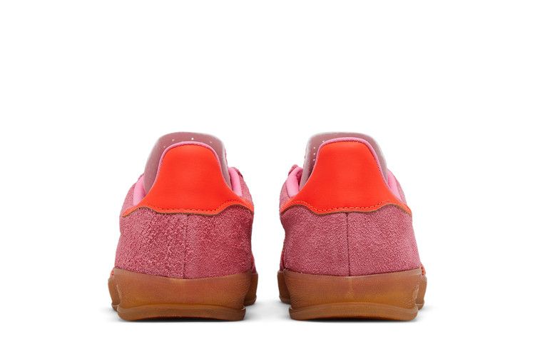 Wmns Gazelle Indoor 'Beam Pink Solar Red'