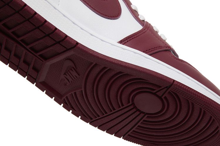 Air Jordan 1 RETRO High OG Artisanal Team Red