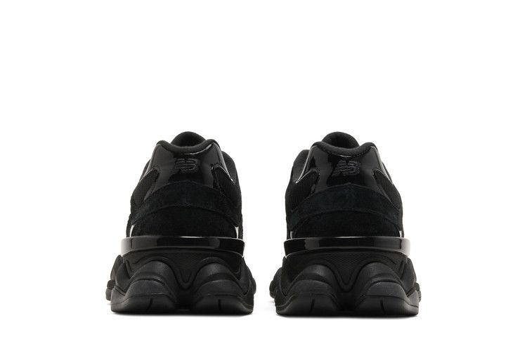 New Balance 9060 Triple Black Patent — foto 7