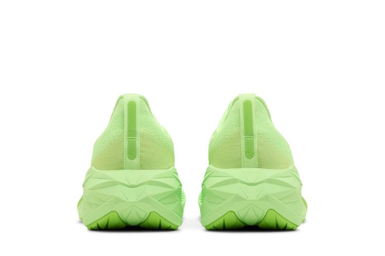 Asics Novablast 4 Wide Illuminate Green