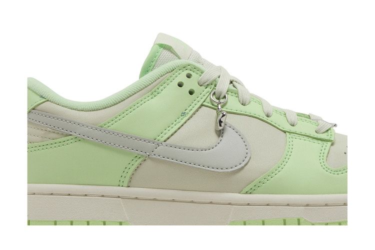 Nike Dunk Low SE Next Nature Sea Glass (Women's) — foto 3