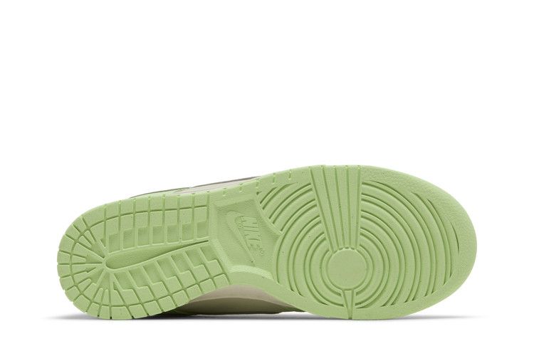 Nike Dunk Low SE Next Nature Sea Glass (Women's) — foto 5