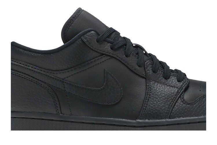 AIR JORDAN 1 selling LOW GS TRIPLE BLACK