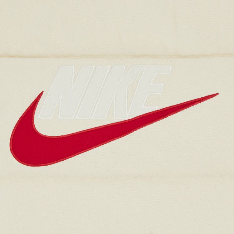 signe nike rouge