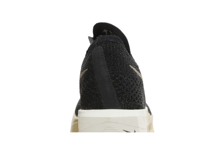 Wmns Zoomx Vaporfly Next% 3 'black Metallic Gold Grain'