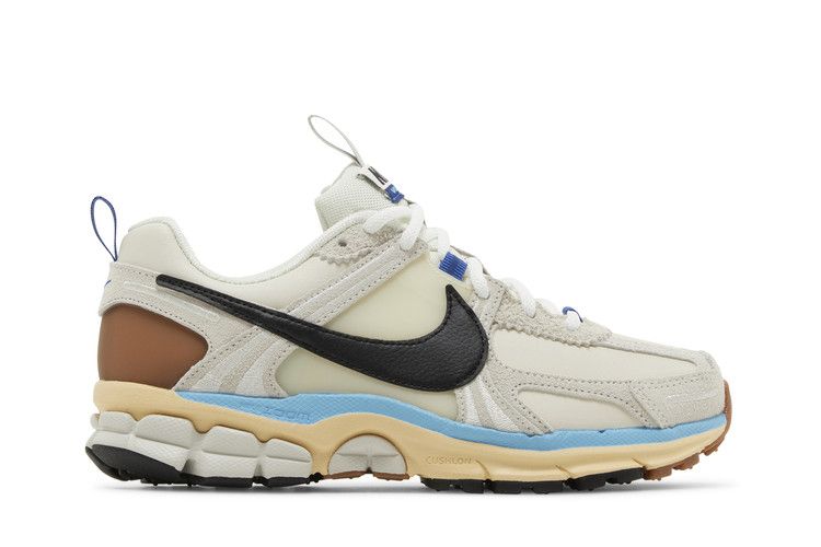 NIKE - ごろり 1377281_01.jpg.jpeg