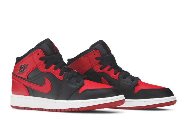Air Jordan 1 Mid Gs Banned