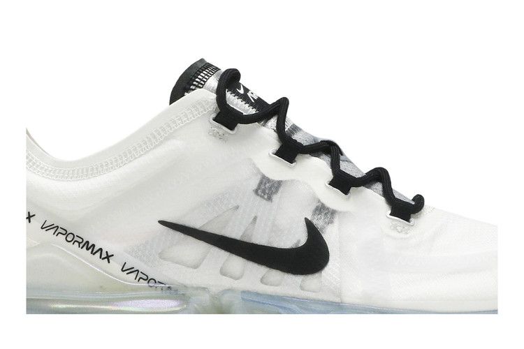 Nike running vapormax 2019 trainers in white hotsell