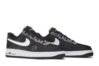 af1 live together play together