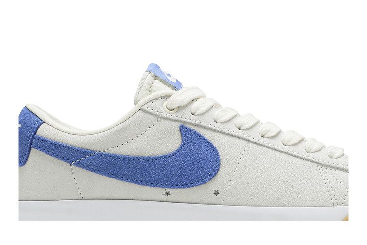 Size 10.5 Blazer Low SB GT Pale Ivory Blue