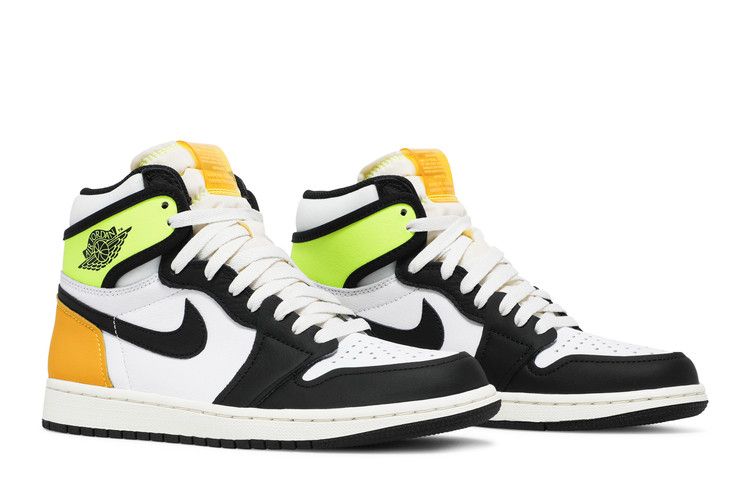 Air Jordan 1 RETRO High OG Volt Gold (2021)